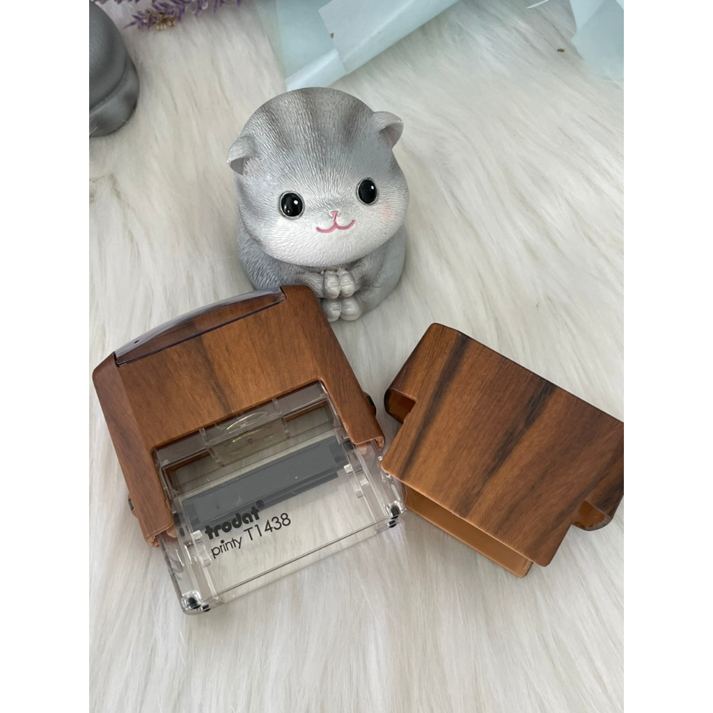 Con Dấu Tên, Làm Theo Tên Yêu Cầu 1 Dòng Chữ, Có Mực Sẵn Kích Thước 14x38mm (Mộc Gỗ)