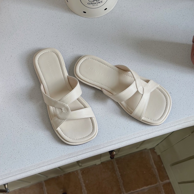 GL_A6_0260 dép đế bằng