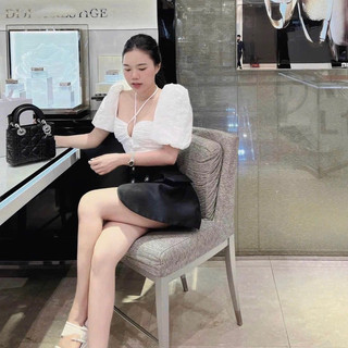 áo croptop tay phồng cột nơ