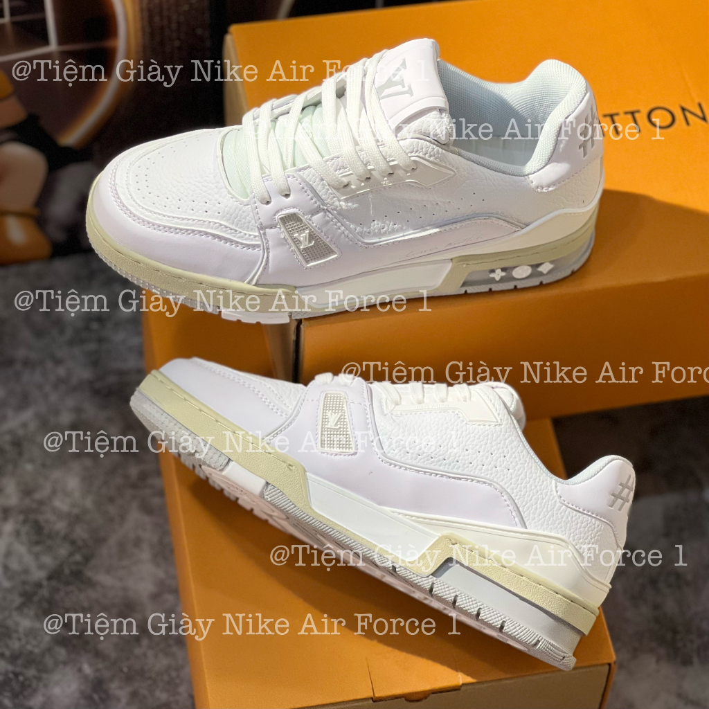 Giày Thể Thao LV 54 Trainer Da Thật Trắng Xám Họa Tiết Phản Quang Sianature White Đế Vàng Nâu