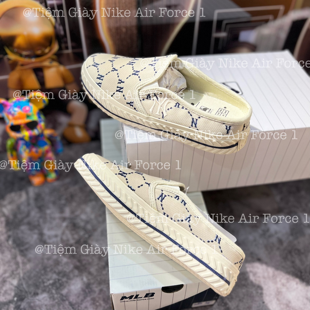 Dép Sục MLB Mùa Hè Nâu Slip On Dia Monogram New York Beige