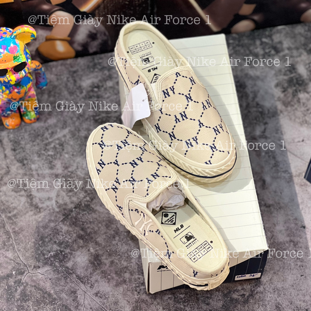 Dép Sục MLB Mùa Hè Nâu Slip On Dia Monogram New York Beige