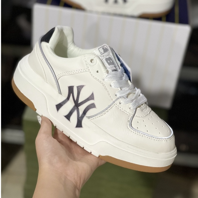 Giày Thể Thao MLB Chunky Liner New York Yankees NY Đen đế nâu hot trend 2023 Sc cho nam nữ/Giày quảng châu 68 | BigBuy360 - bigbuy360.vn