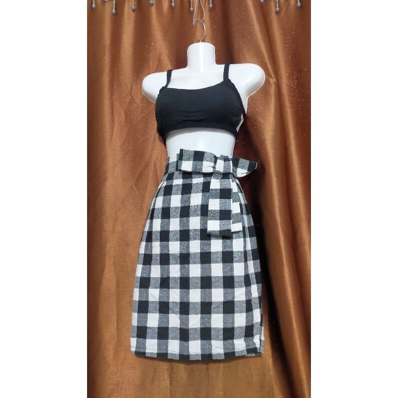 Chân váy sọc caro size S