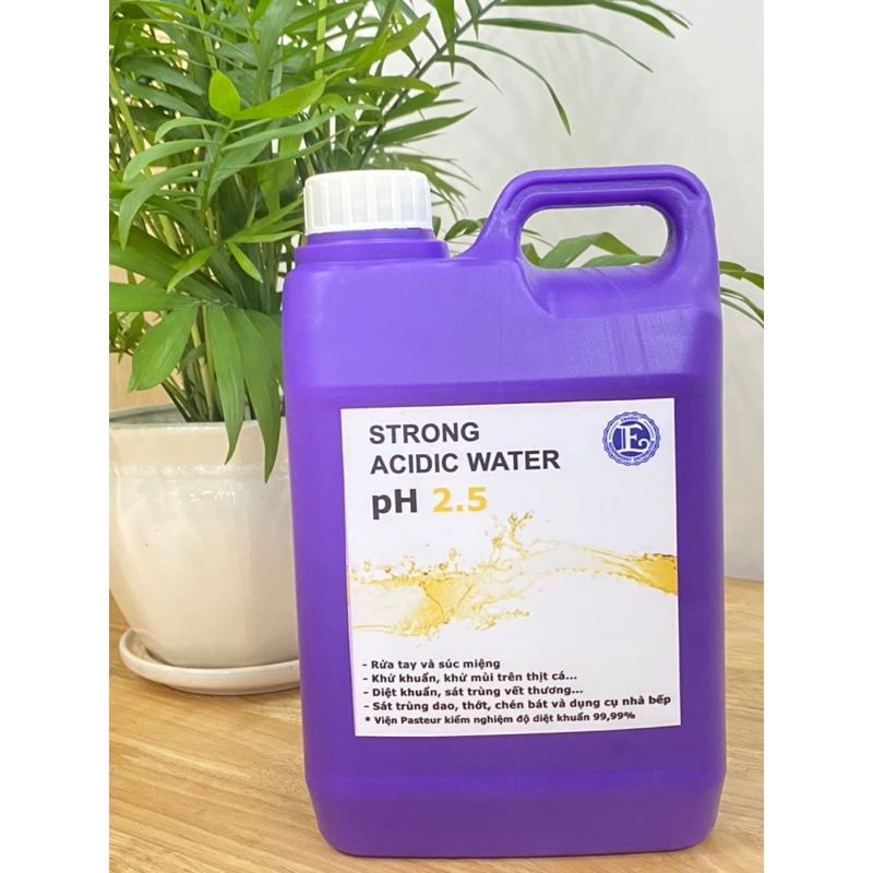 Bình đựng nước pH 2.5 từ máy lọc nước Kangen Leveluk chính hãng Enagic