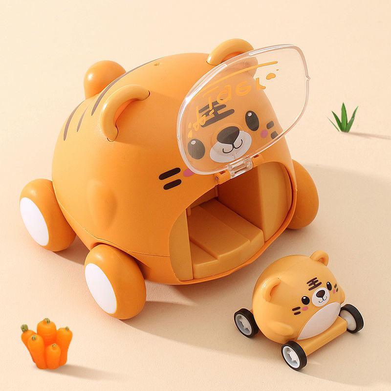 Xe ô tô đồ chơi hình chú gấu dễ thương