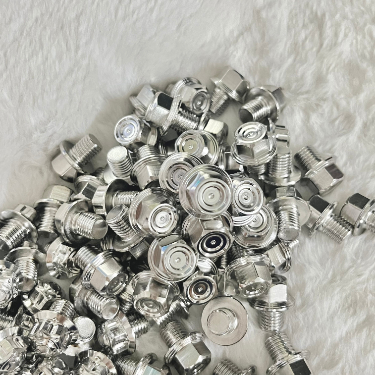 Ốc chân kính inox304 mẫu Thái và mẫu M3 dành cho các dòng xe, răng thuận, răng ngược