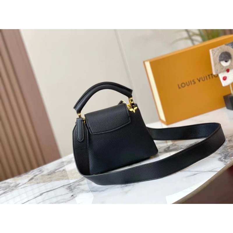 Túi nữ LV capu mini charm da bò sz21cm fullbox vip nam châm