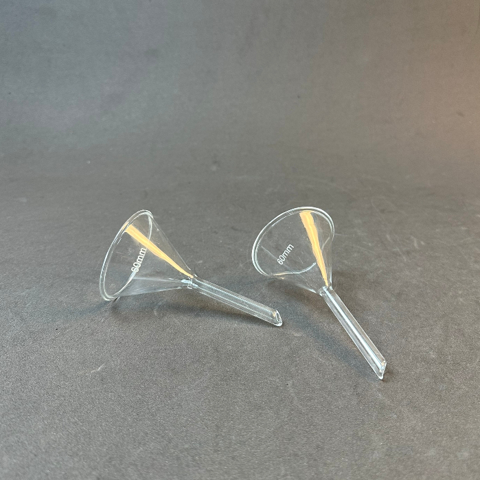 Phễu Thủy Tinh Chiết LAB HA NOI Rót Hóa Chất, Tinh Dầu, Nước Hoa, Mỹ Phẩm 40mm, 50mm, 60mm, 75mm, 90mm, 100mm