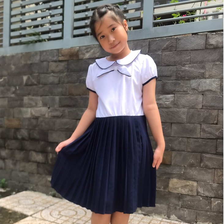 Váy đồng phục học sinh tiểu học và trung học chất liệu cotton Nhật cao cấp mềm mịn, thoáng mát, bền và ít nhăn