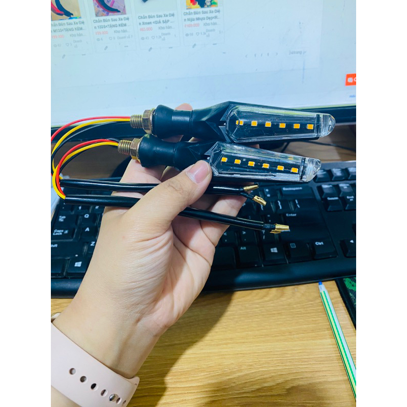 Xi nhan led xe điện M133