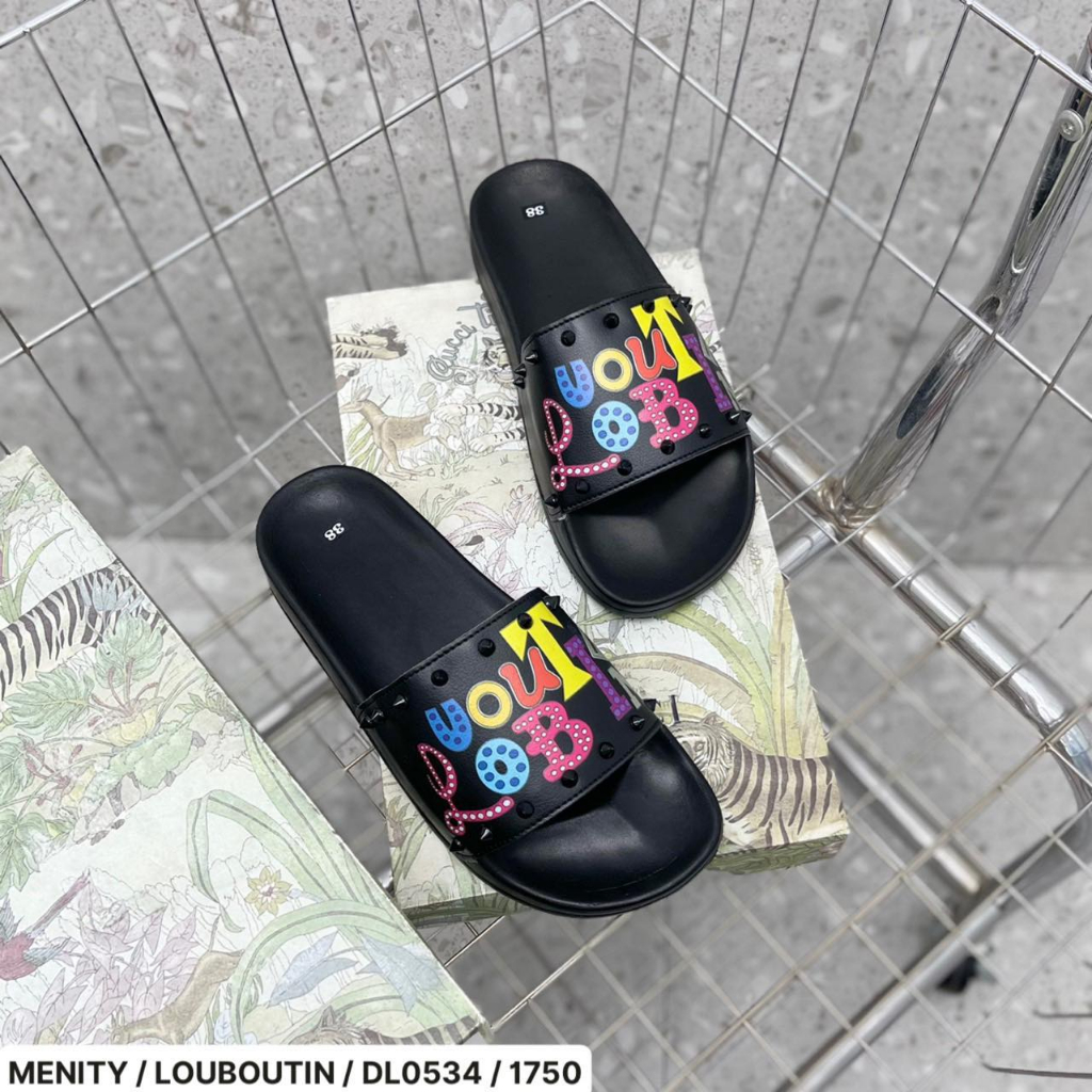 Dép lê nam quai ngang LBT da PU in chữ 7 màu phối tag đinh đen viền quai siêu rẻ đẹp mẫu hot 2023