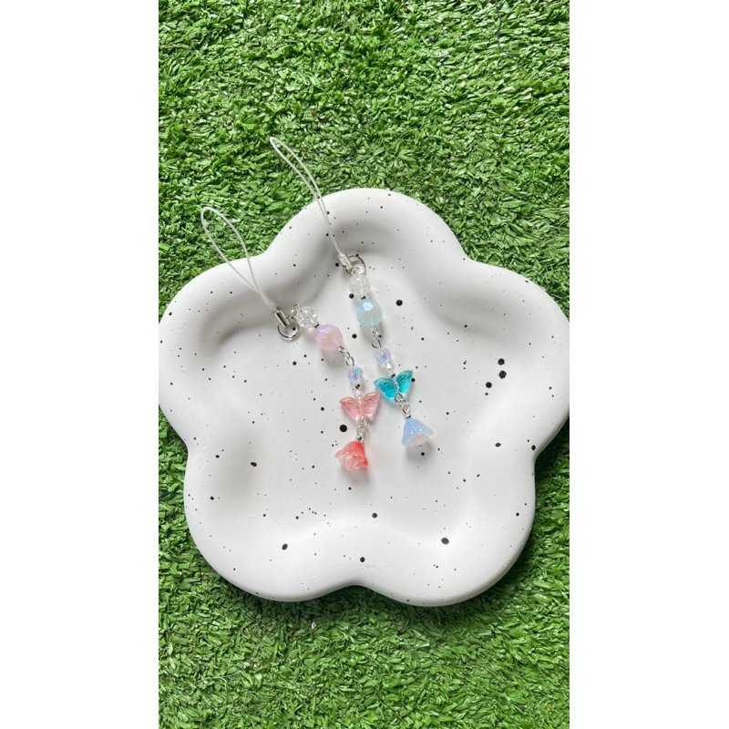 Dây treo điện thoại butterfly 🦋