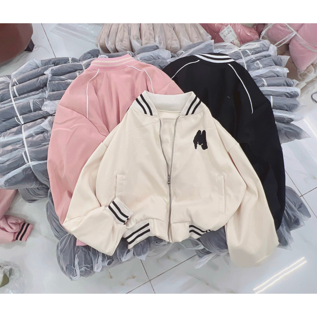 Áo Khoác Nữ Chất DA Lộn 2 Lớp Lót Dù Thêu Chữ M - Kiểu Áo Bomber Croptop Lửng Có KHóa Kéo Zip Form Hàn Quốc