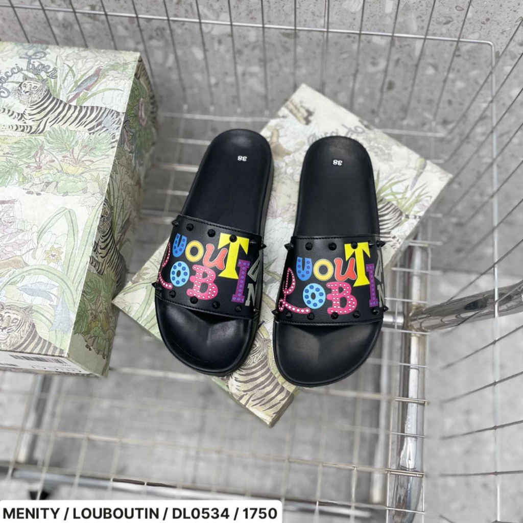 Dép lê nam quai ngang LBT da PU in chữ 7 màu phối tag đinh đen viền quai siêu rẻ đẹp mẫu hot 2023