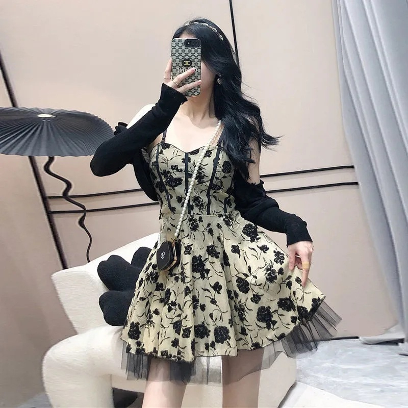 Set váy nữ - Váy hoa 2 dây kèm áo cadigan Có sẵn mút ngực Chất lụa hoa QC mềm mại không nhăn Kim Anh Shop