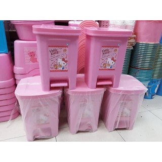 🌸THÙNG RÁC TO NẮP BẬT HELLO KITTY