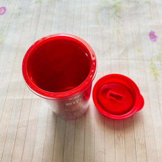3 Ly nhựa 2 lớp Sting