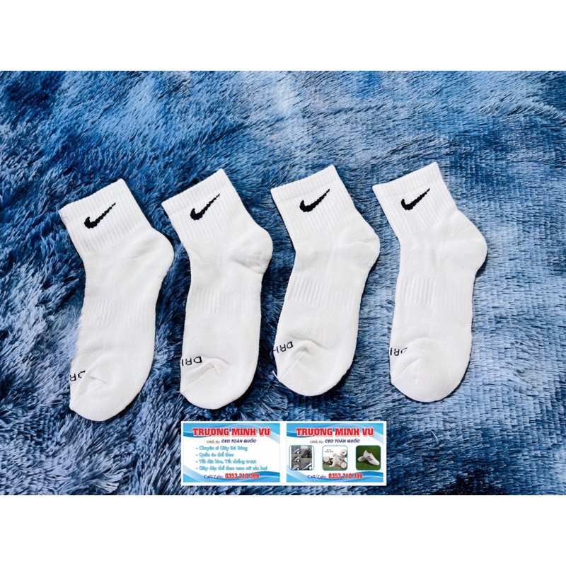 TẤT CỔ TRUNG - NIKE DRI FIT