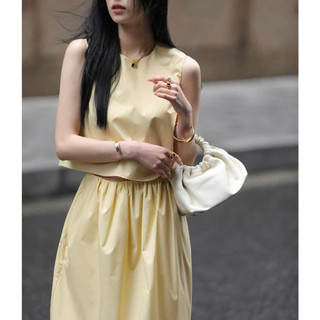 Set thô màu 3 lỗ và chân váy Eclipse Clothing