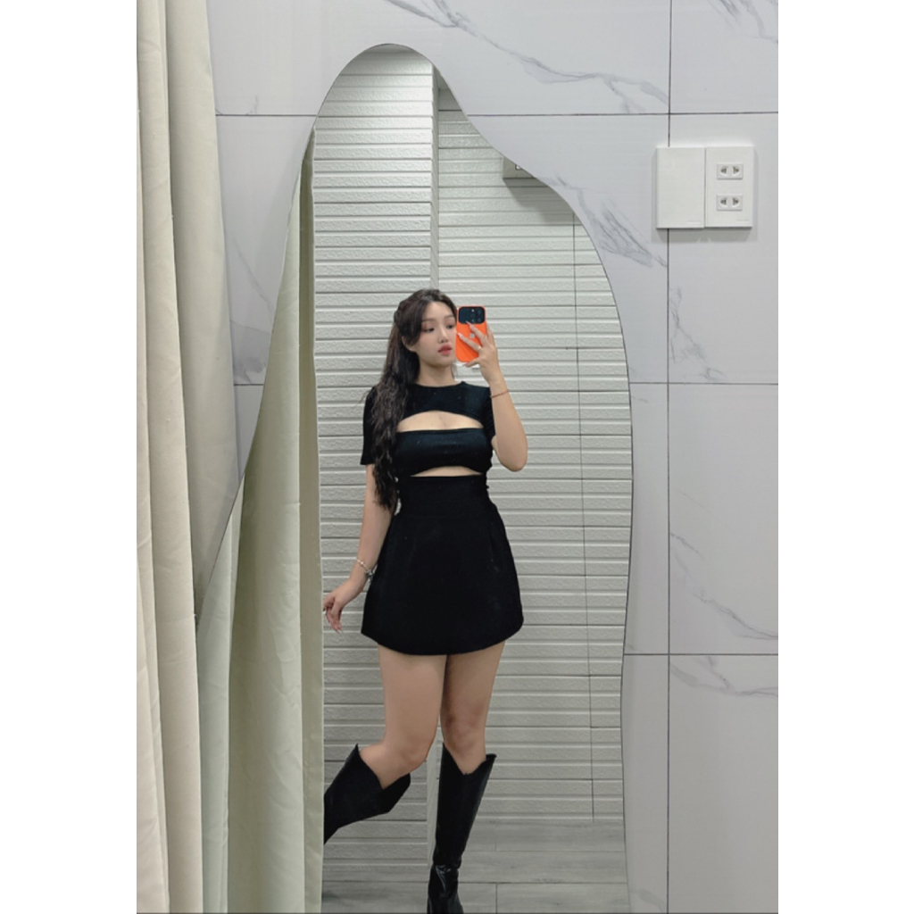 B181-ÁO CROPTOP CUTOUT NGỰC