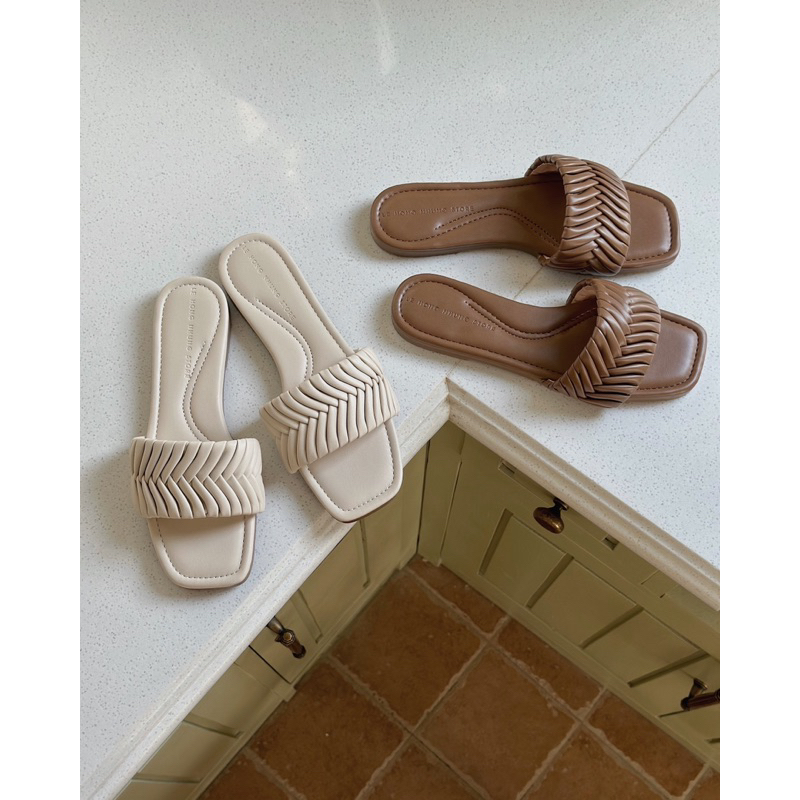 GL_A6_0310 dép bản to