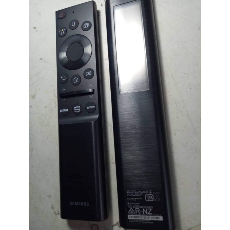 Remote điều khiển Samsung năng lượng mặt trời hàng chính hãng b máy
