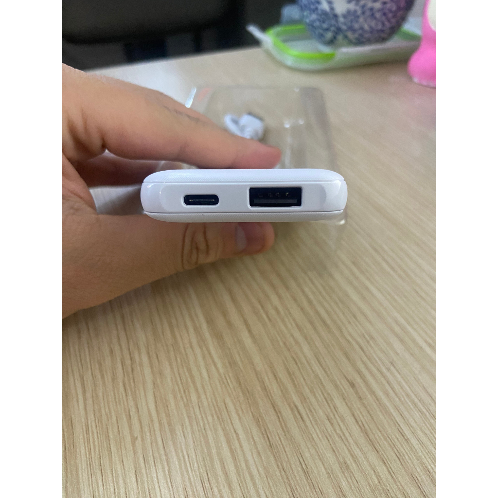 Củ sạc dự phòng JSWMB 5000mAh hỗ trợ cổng USB và Type C, thiết kế nhỏ gọn