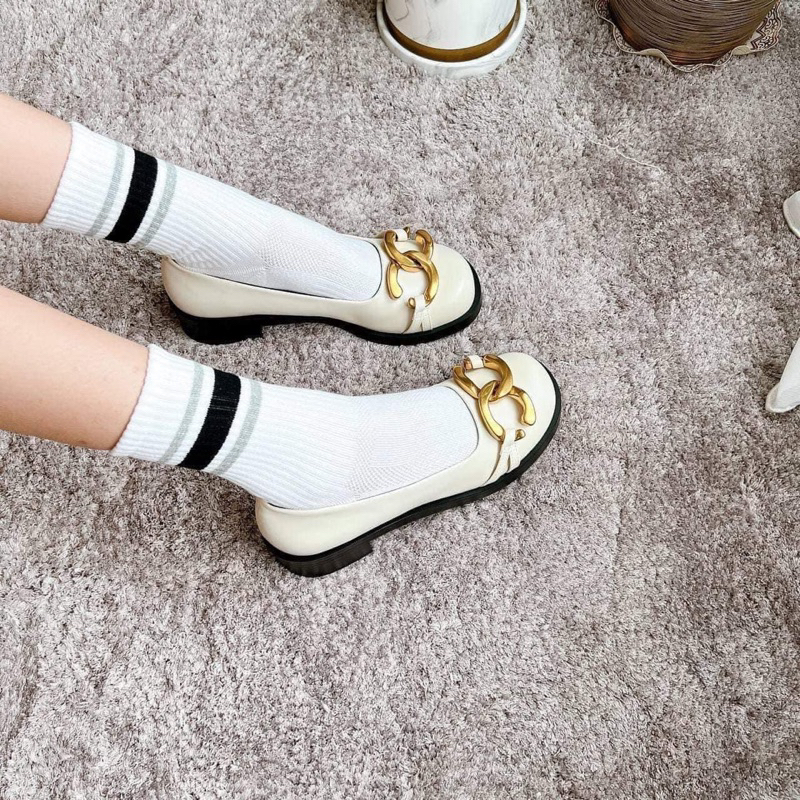 Giày búp bê Mary Jane Cnk phong cách mới xích vàng kim loại đế vuông cao 3cm mũi tròn nữ tính hàng Fullbox G12