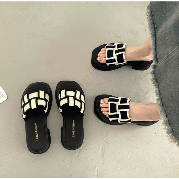 Dép lê đế dày kiểu Pháp nữ mùa hè thời trang đi bên ngoài 2023