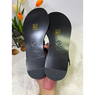 giày đen hoa size 38C(39)