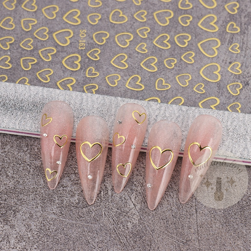 Miếng Dán Trang Trí Móng Hình Trái Tim Viền Kim Loại Mạ Vàng , Bạc , Đồng