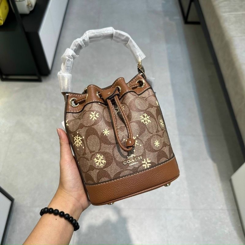 TÚI Bucket DEMPSEY COACH MẪU MỚI