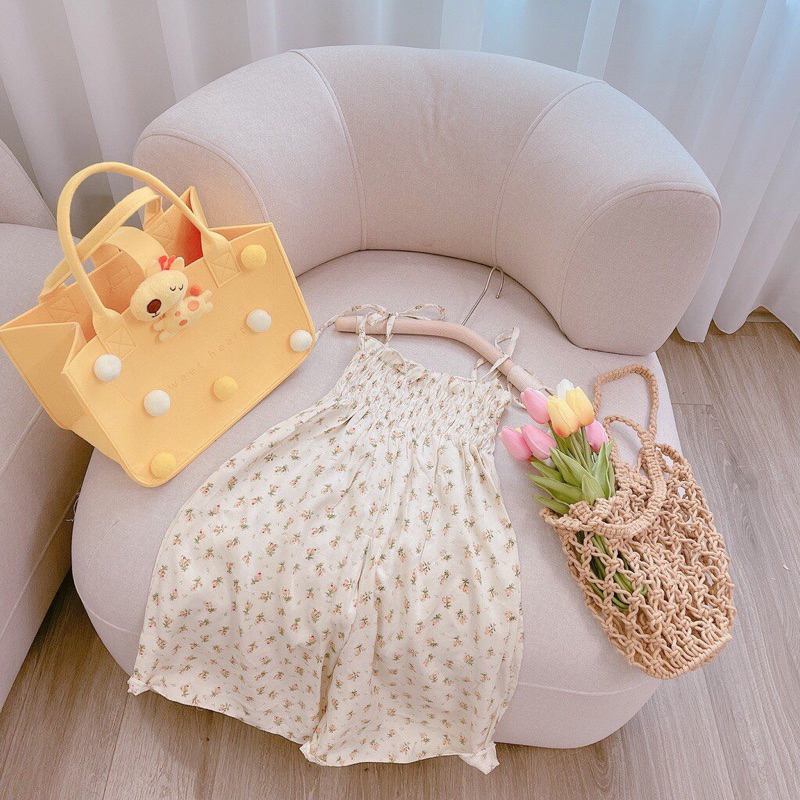 Bộ liền thân cho bé gái,hoa nhí chất thô đũi cực mát C8
