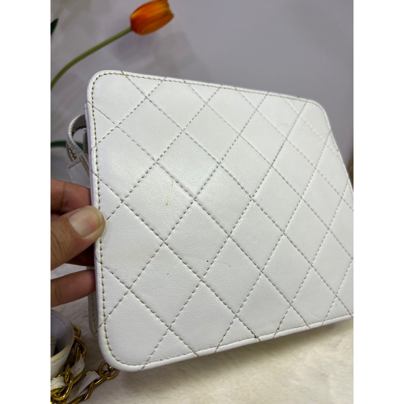 Túi xách si màu trắng size 16