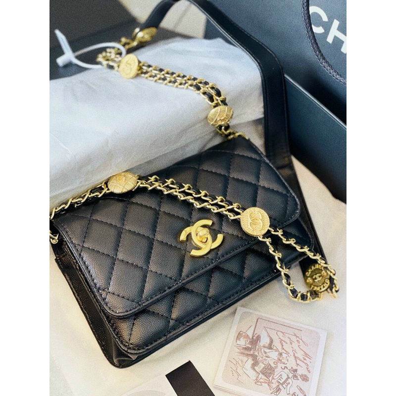 Túi đeo Xaleo vvoc logo da caviar size 18cm fullbox nam châm nguyên seal W166-18