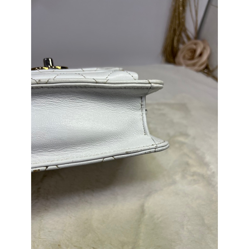 Túi xách si màu trắng size 16