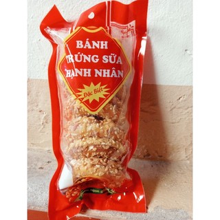 Bánh trứng sữa hạnh nhân