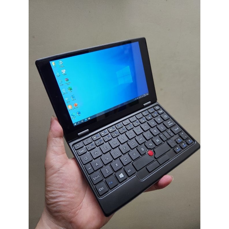 Laptop mini 7 inch nhỏ gọn có camera, cấu hình cao đủ sức làm việc, giải trí