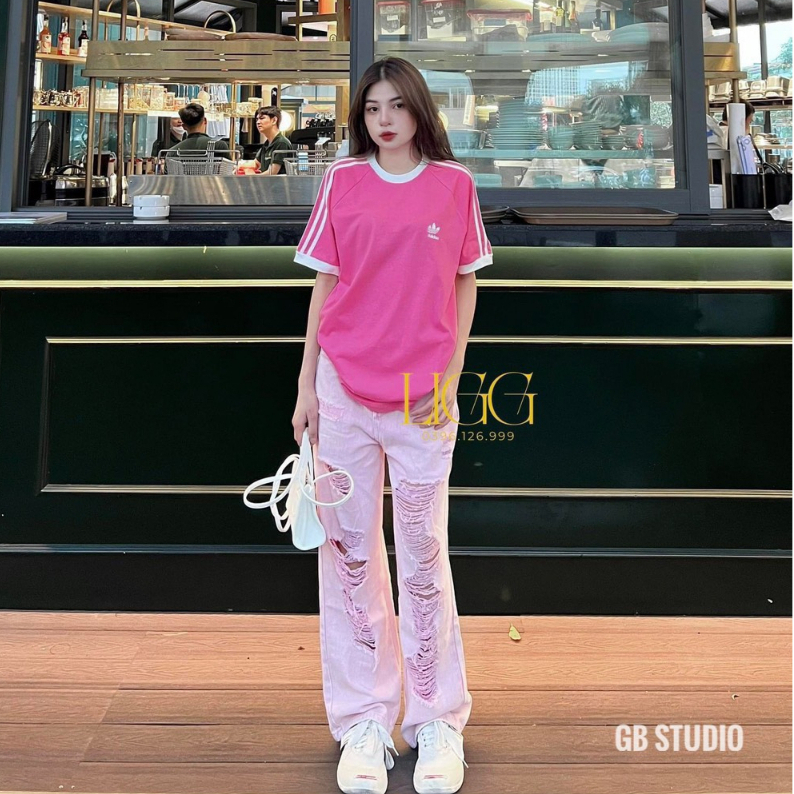 Áo thun adidas 3 sọc logo thêu form rộng chất liệu cotton