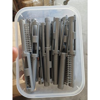 trục uốn phồng chân tóc 1 hộp 25 cây trục