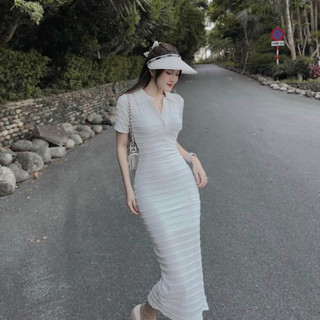 Đầm thun body cổ sơ mi trắng / đen
