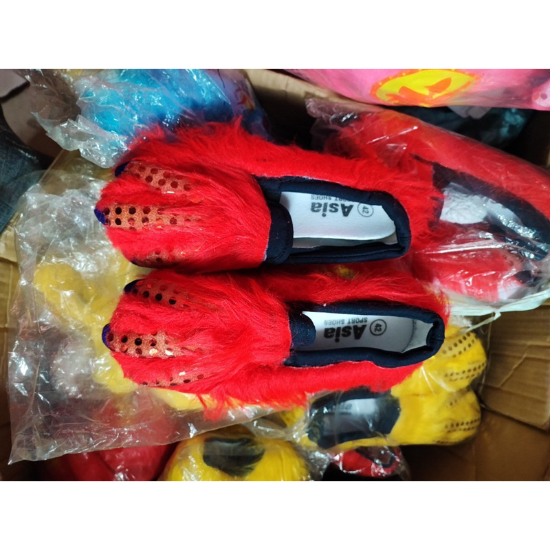 Giày múa lân cho bé và người lớn