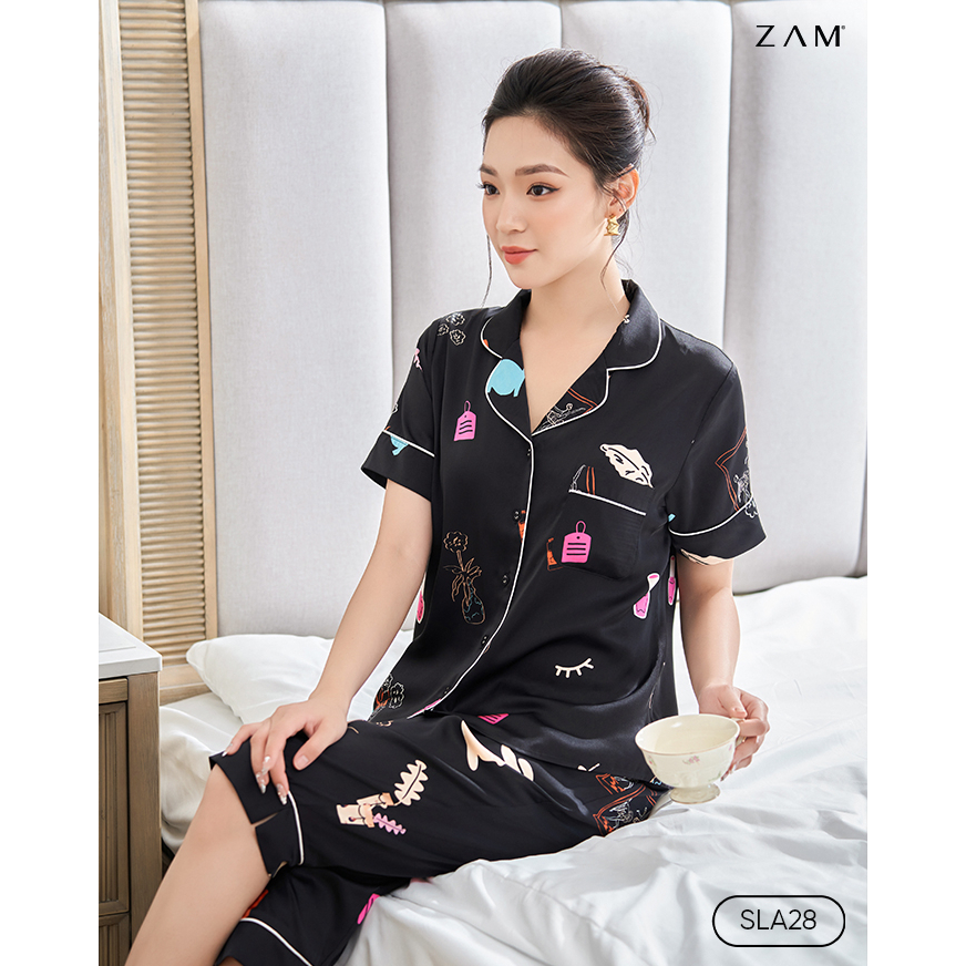 Bộ ngủ satin ZAM hoạ tiết ĐEN TAG HỒNG