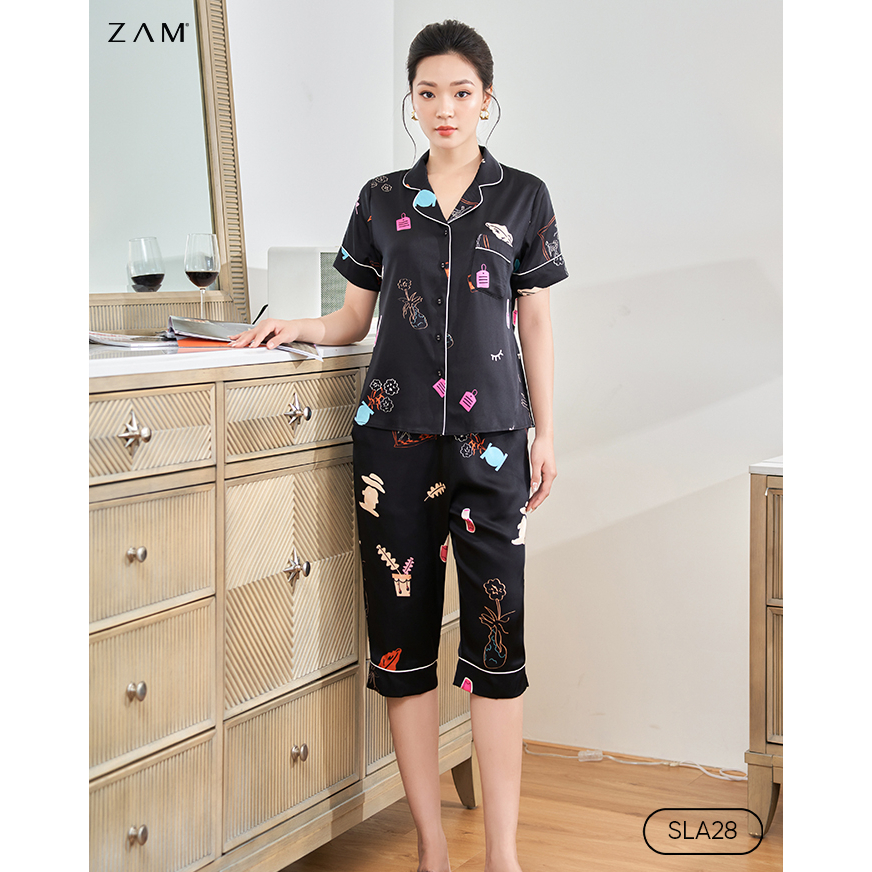 Bộ ngủ satin ZAM hoạ tiết ĐEN TAG HỒNG