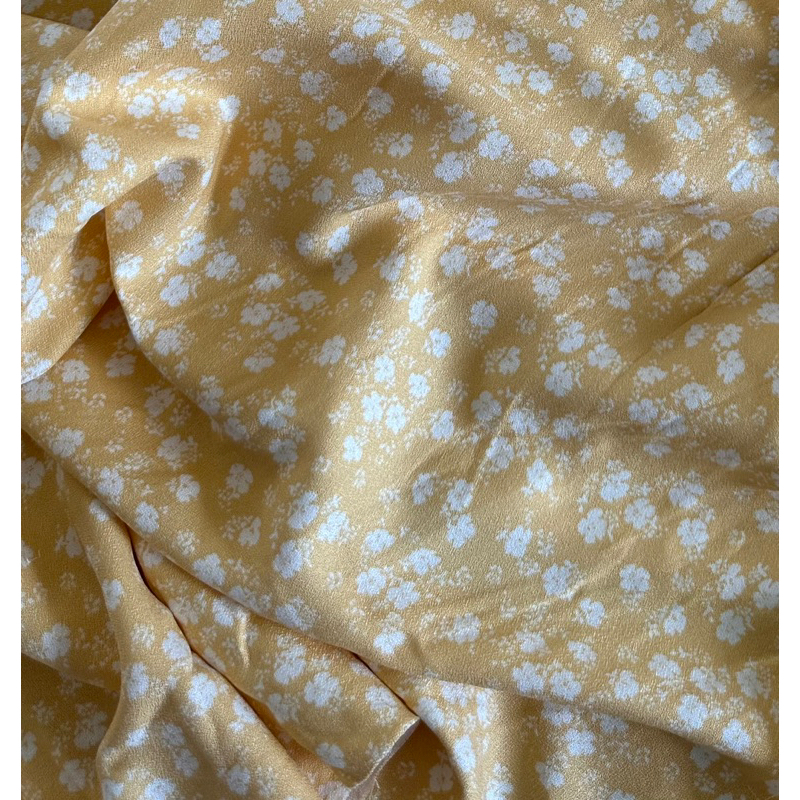 Vải đũi hoa vàng pastel