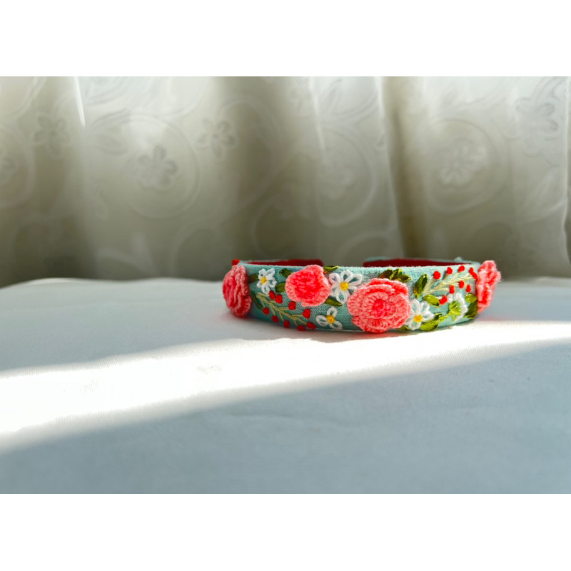 Cài tócthêu tay Handmade by Chang