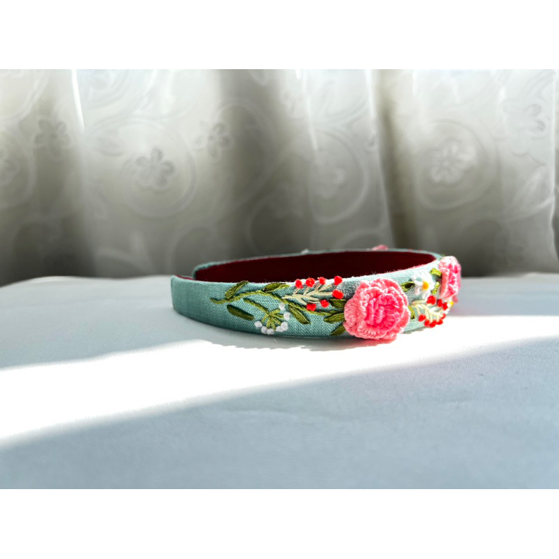 Cài tócthêu tay Handmade by Chang