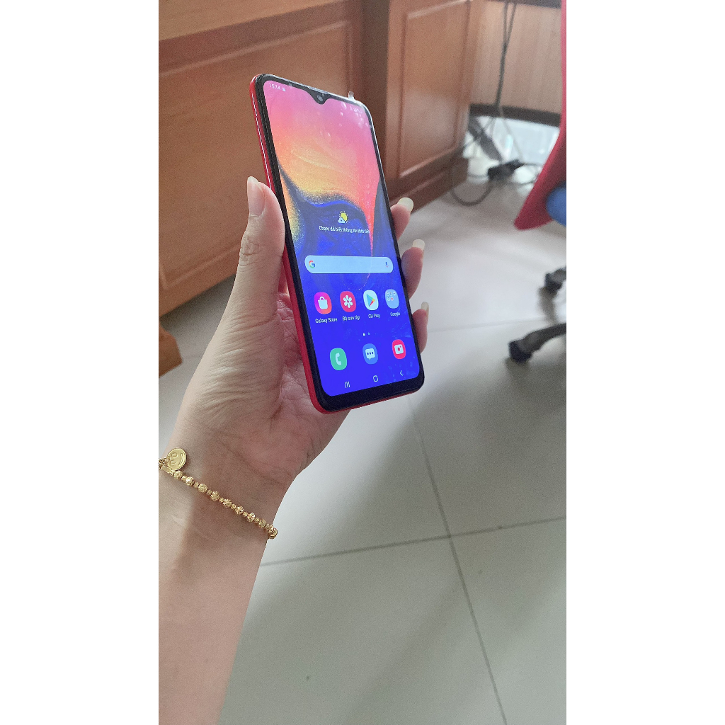 Điện thoại cảm ứng samsung  A10/ A10S chơi game liên quân xem phim - máy đẹp kèm phụ kiện -bảo hành 12 tháng