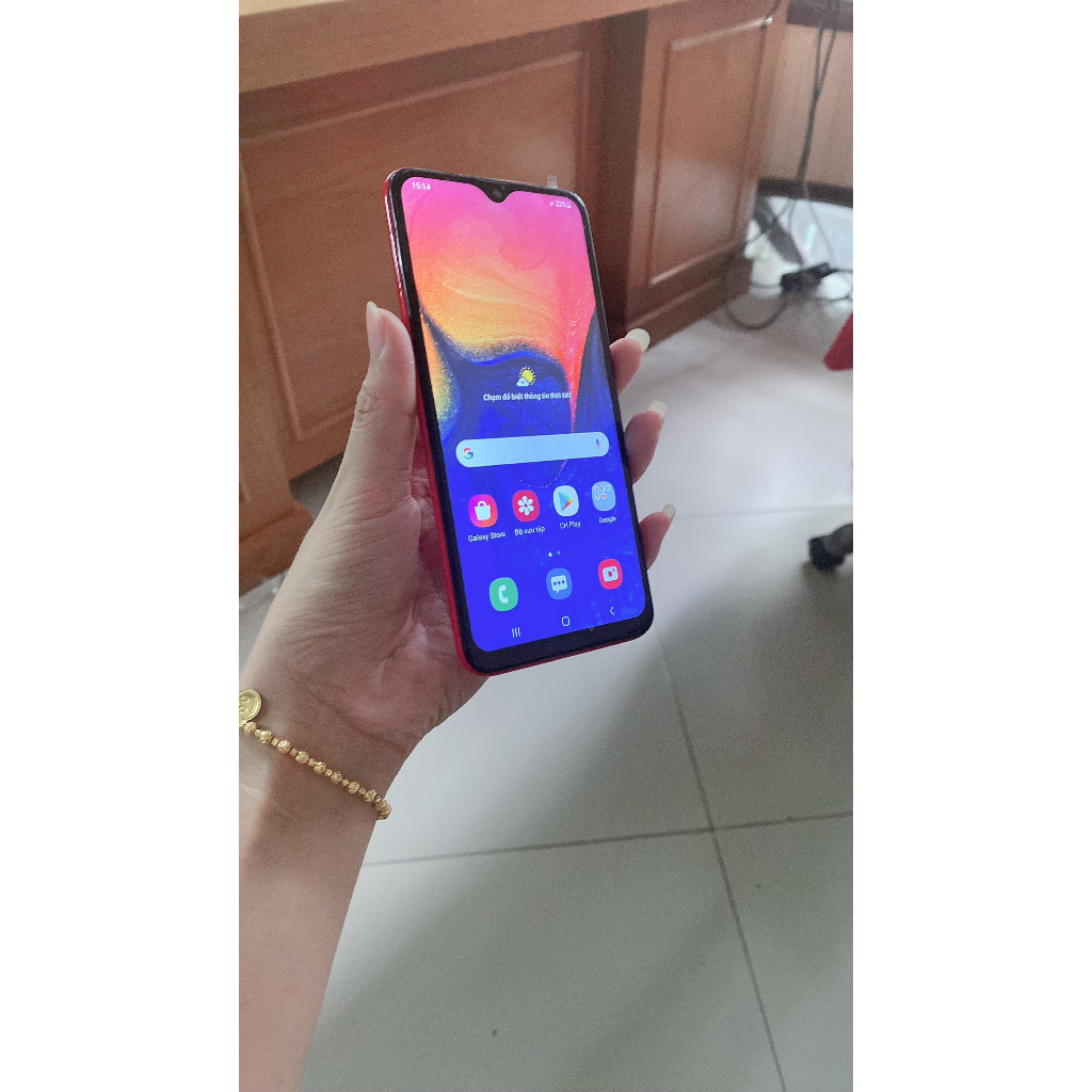 Điện thoại cảm ứng samsung  A10/ A10S chơi game liên quân xem phim - máy đẹp kèm phụ kiện -bảo hành 12 tháng